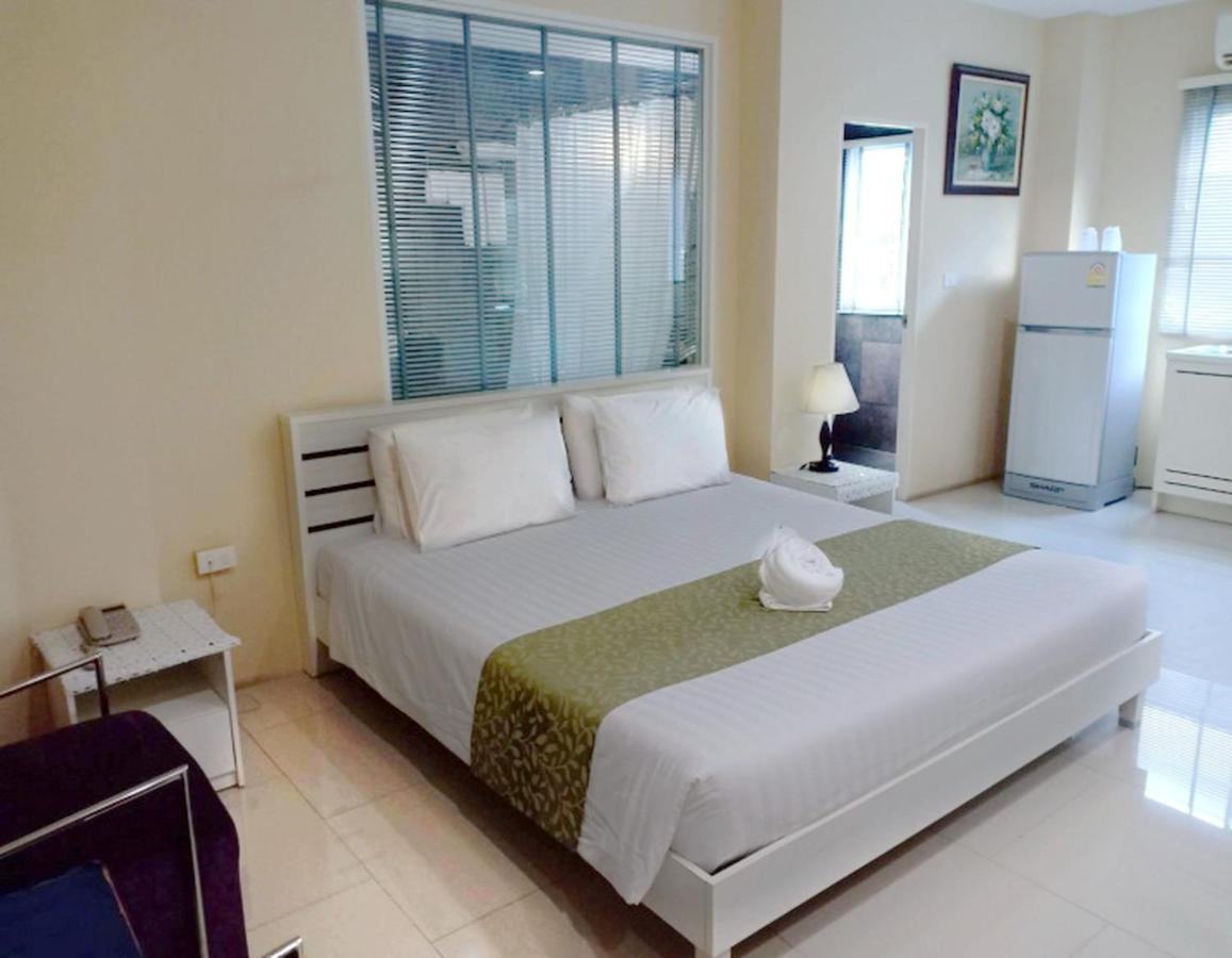V Verve Service Apartment Hotel Chachoengsao Bagian luar foto