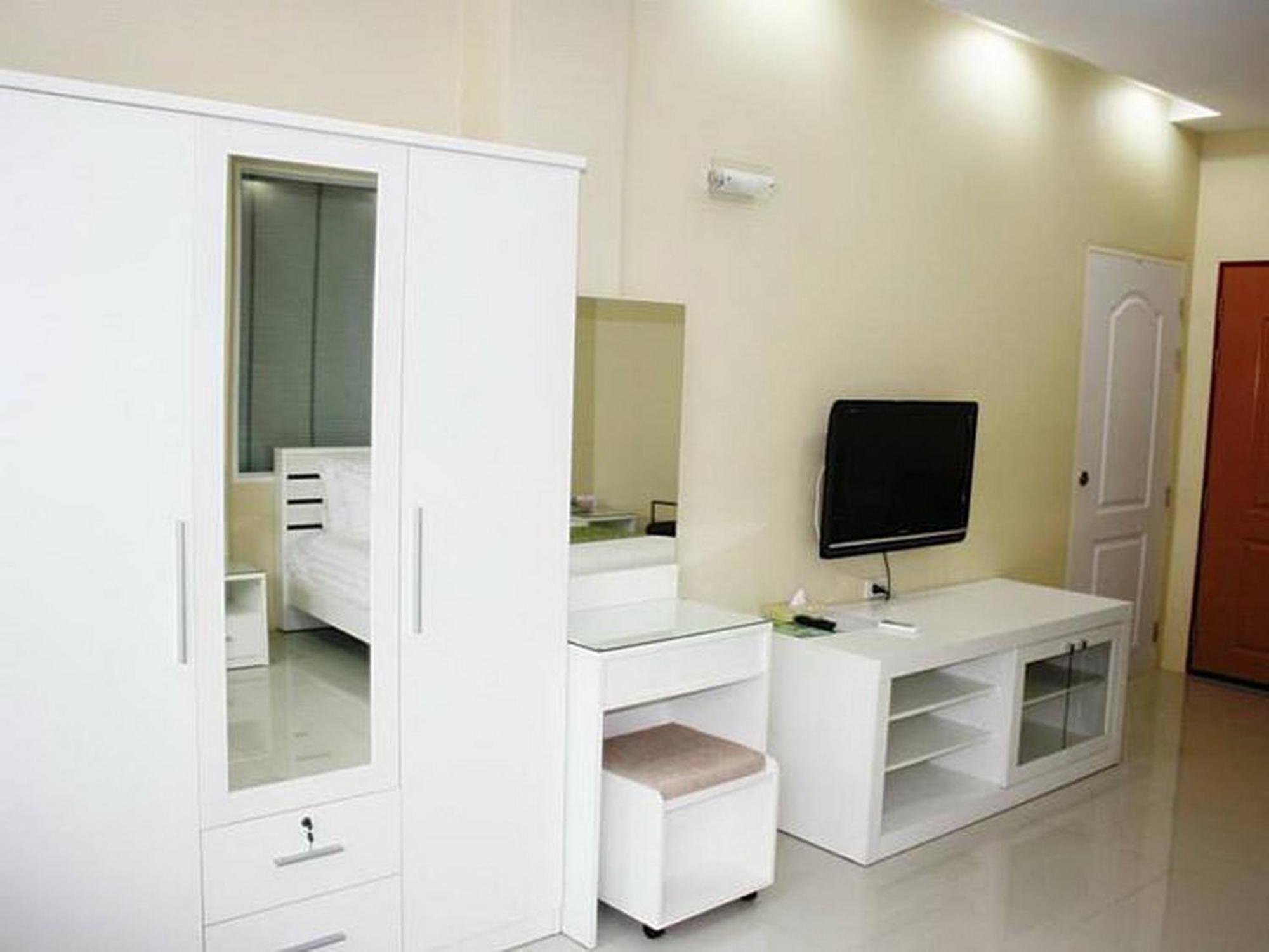V Verve Service Apartment Hotel Chachoengsao Ruang foto